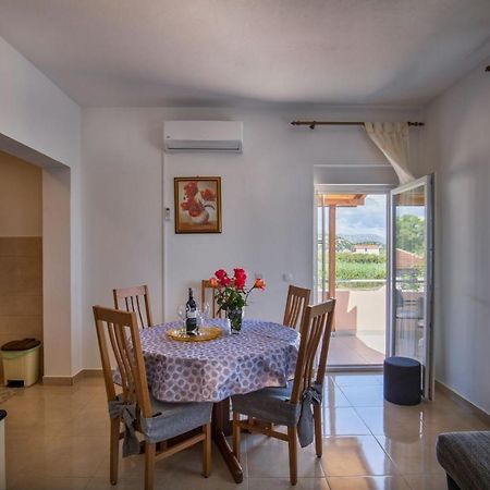 Apartment Neretva Dream Komin  Bagian luar foto