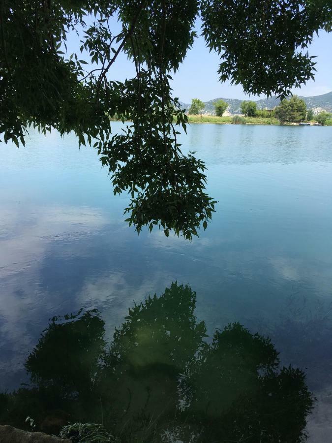 Apartment Neretva Dream Komin  Bagian luar foto