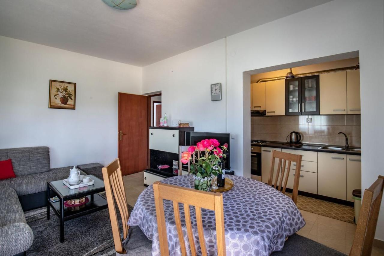 Apartment Neretva Dream Komin  Bagian luar foto